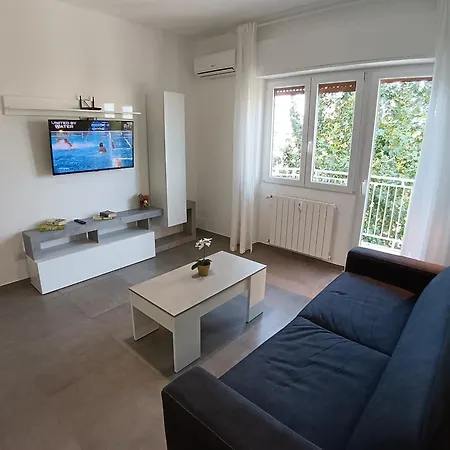 Apartment Gigli Felici *