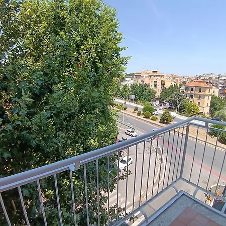 Apartment Gigli Felici Rome